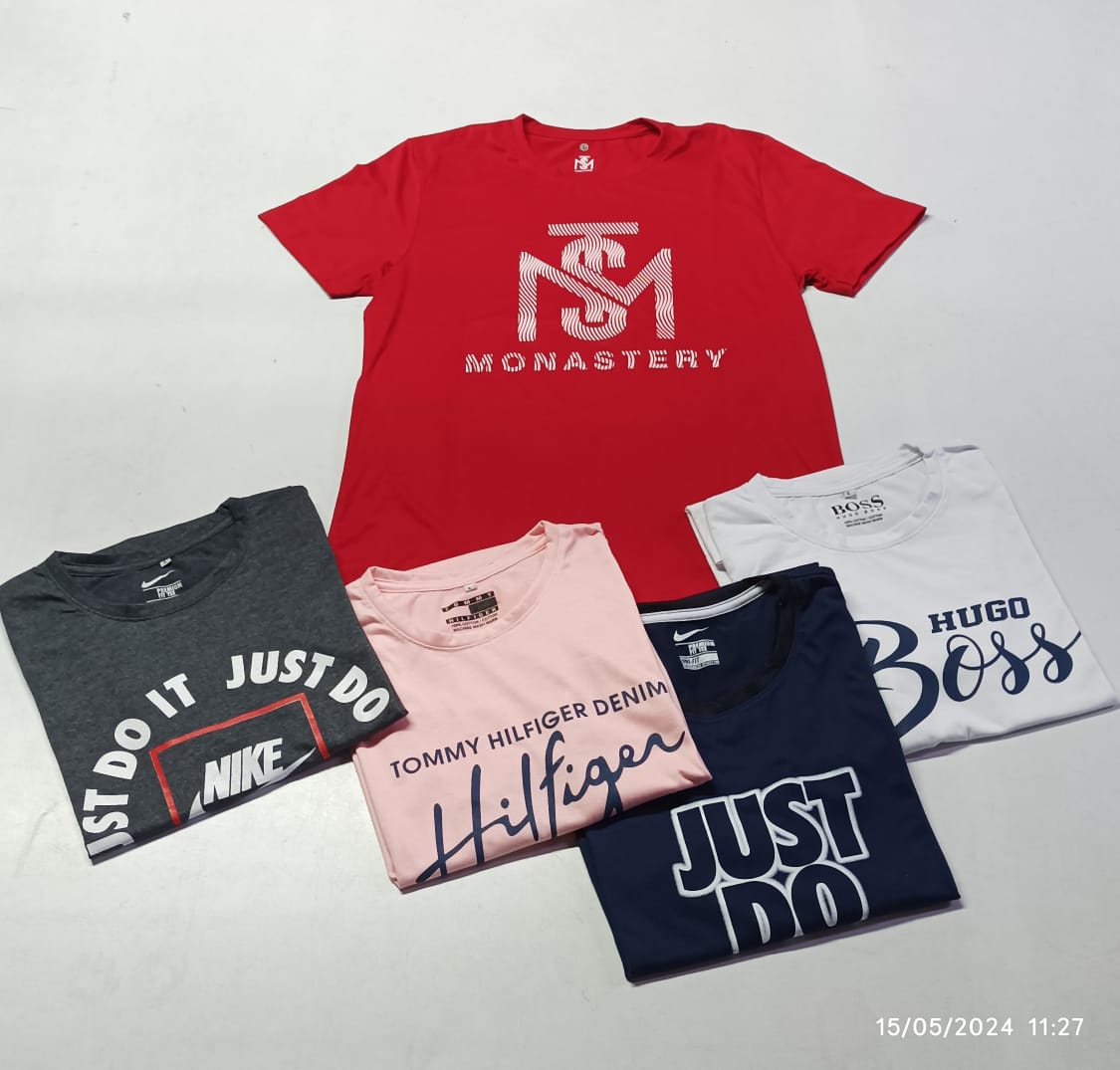 6 Camisetas en algodón estampadas