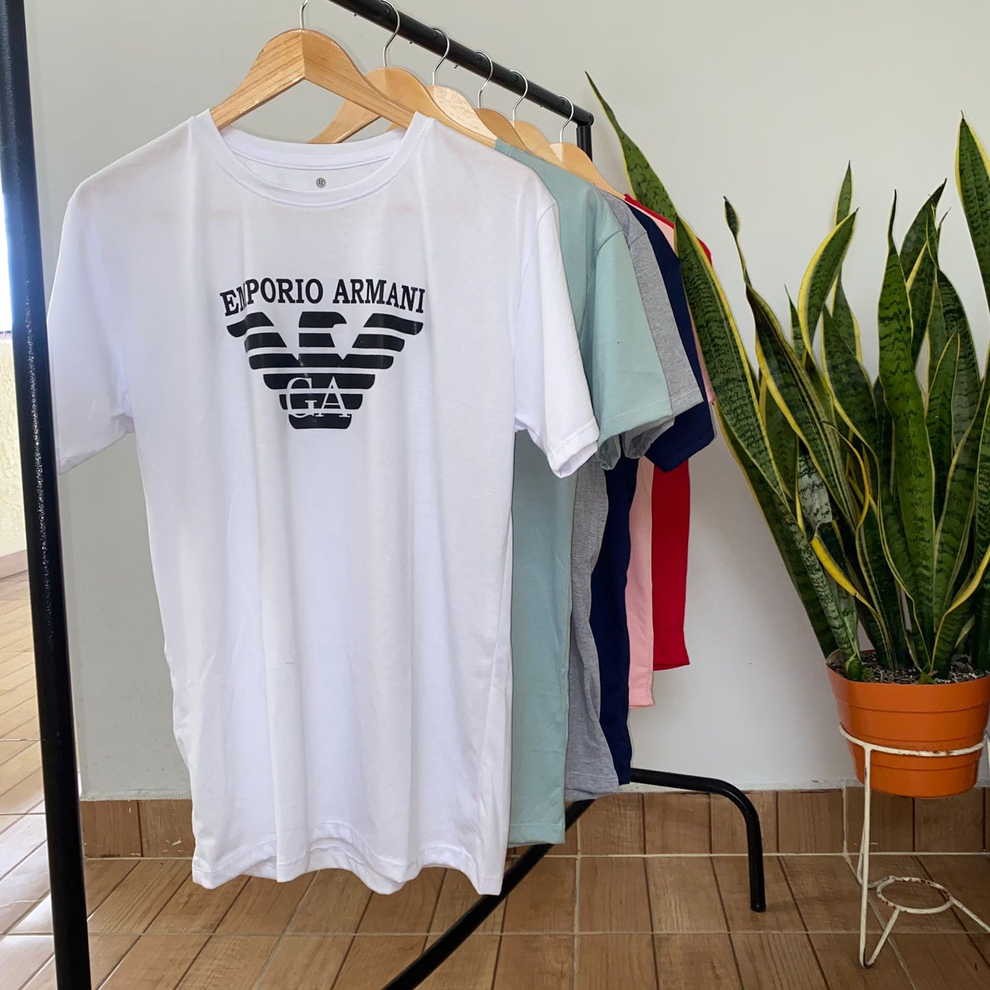 6 Camisetas en algodón estampadas