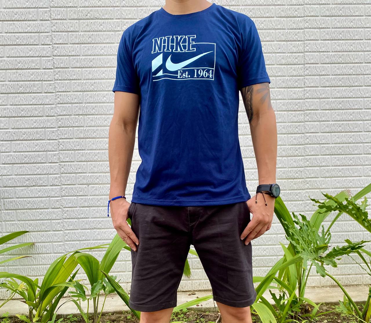 6 Camisetas en algodón estampadas